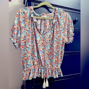 ADORABLE FLORAL PRINT TOP
